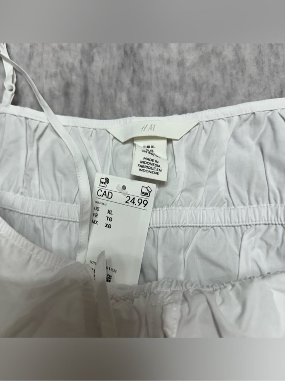 H&M Ruffled Tank Top - Picture 2 of 3